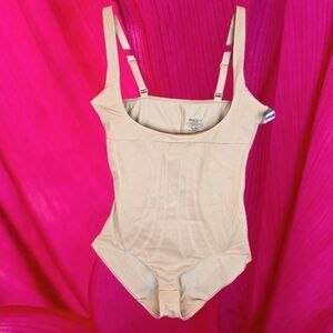 MiracleSuit Womens Sz 2XL Nude Snap Croutch Adj Straps Under Garment Wear